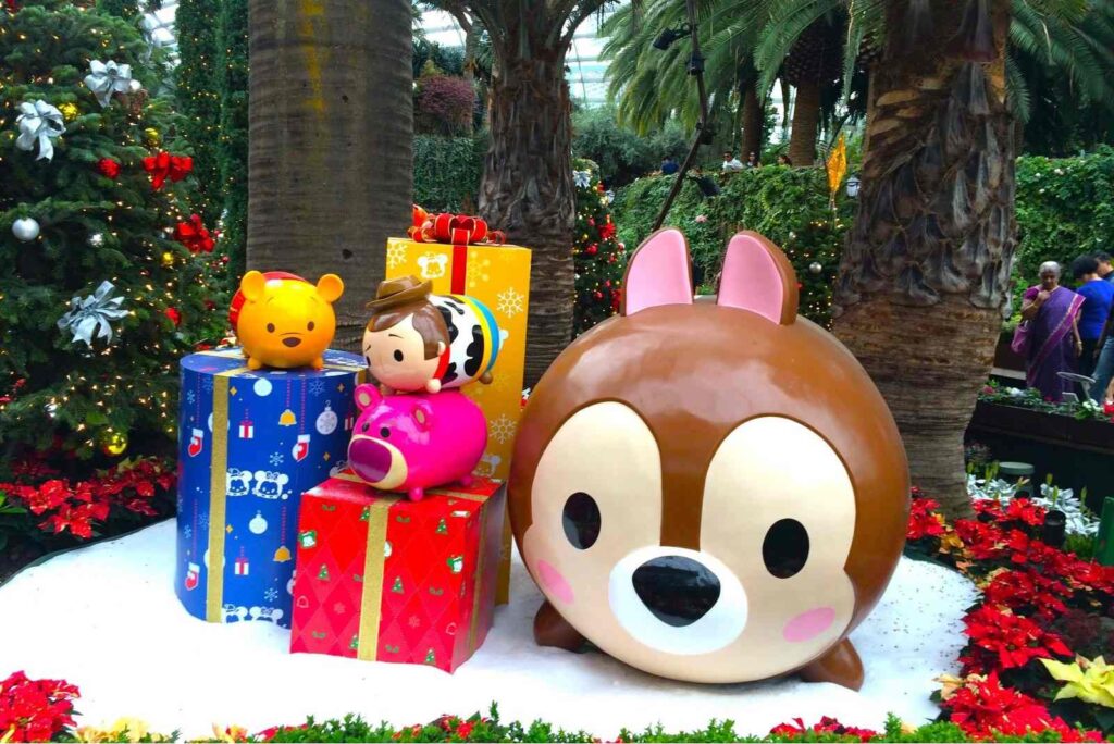 2018 Disney Tsum Tsum Christmas Floral Display Gardens by the Bay Flower Dome