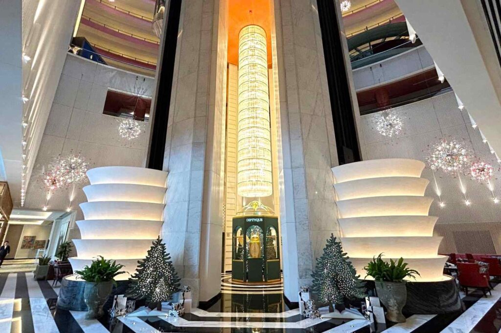 Mandarin Oriental Singapore Lobby