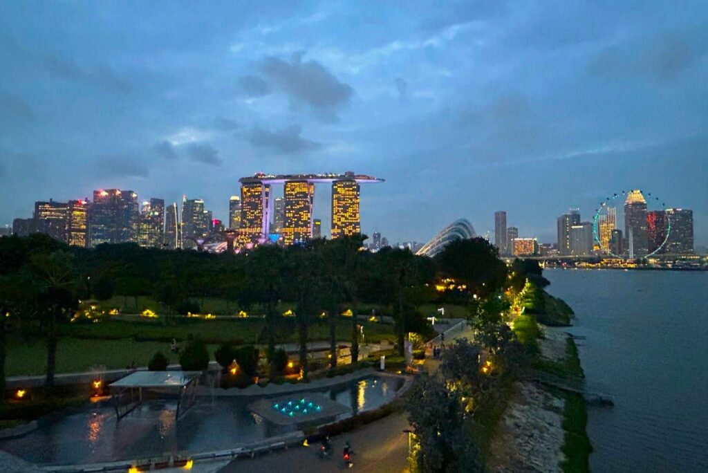 Marina Barrage Rooftop View during sunset